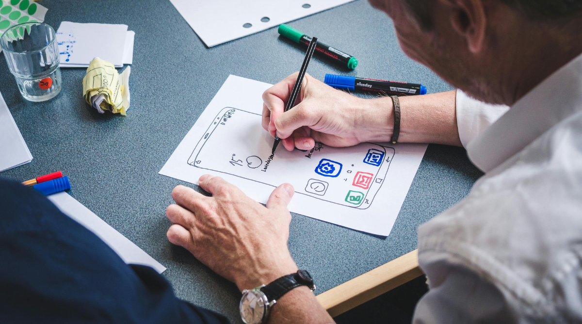 Cloud collaboration apps 2026 showing Android team dashboard